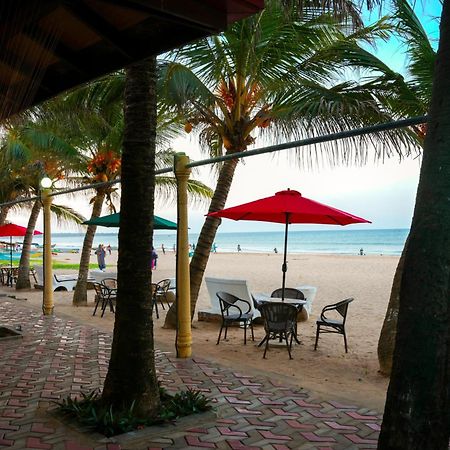Jkab Beach Resort Triquinimale Exterior foto